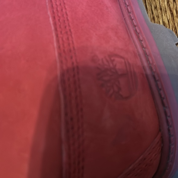 Timberland - Picture 2 of 3